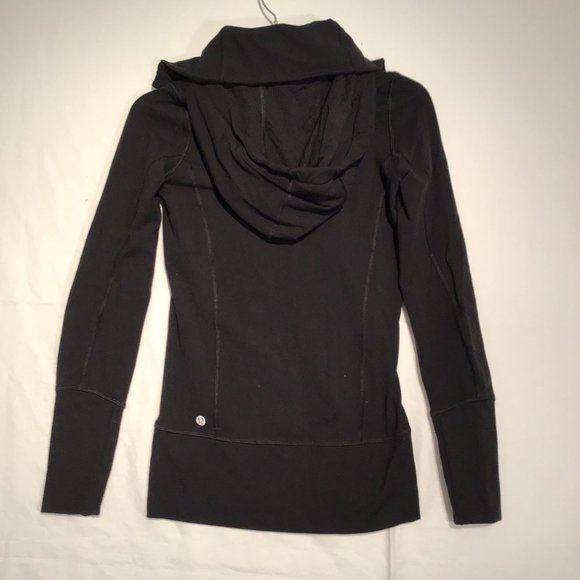 Lululemon Stride Jacket with Ruffle Trim in Black Size 2 - Picture 11 of 12